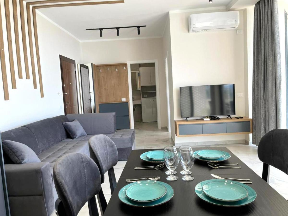 Golden Star 1 Apartment